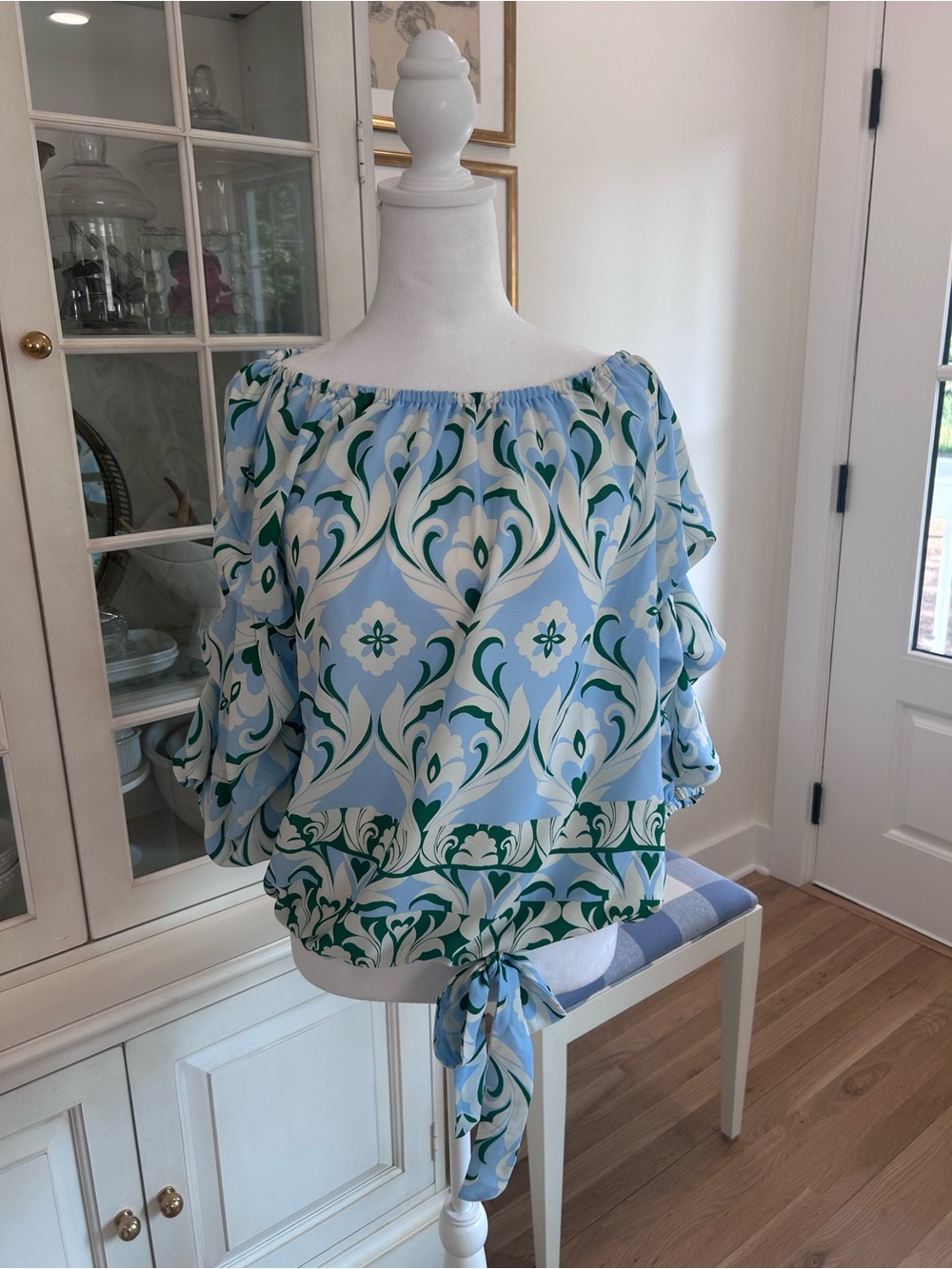 CeCe Off Shoulder Top Sz Medium - Picture 4 of 4